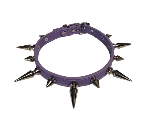 Pastel purple faux leather spiked collar with alternating spikes top view