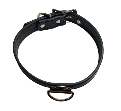 Black faux leather collar with plate d ring top view