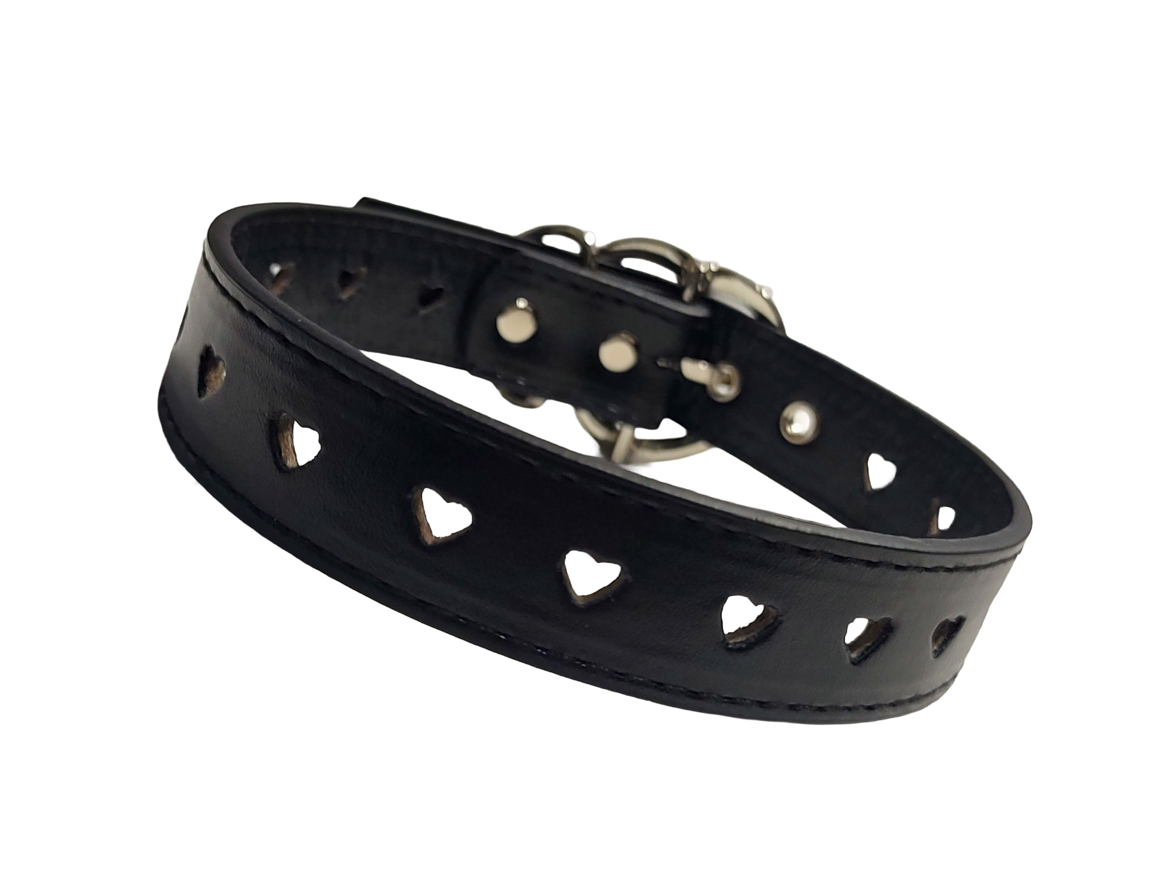 Black faux leather heart cut out collar with heart shaped buckle front view