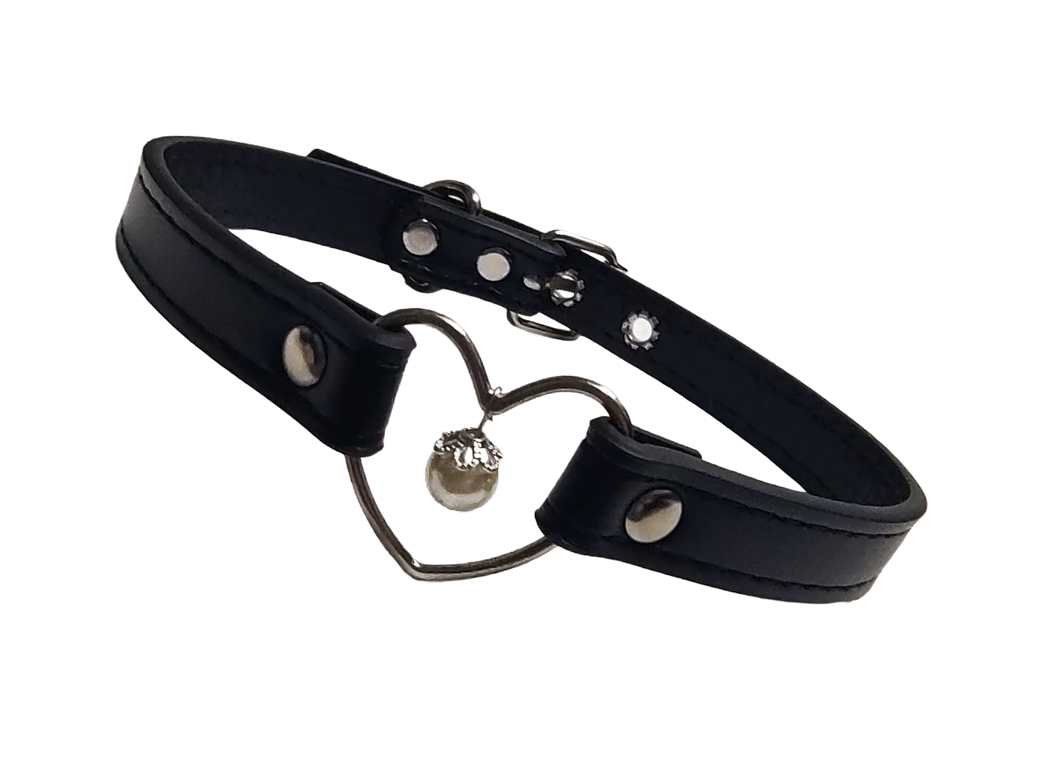 Black faux leather collar with heart ring and pearl front view
