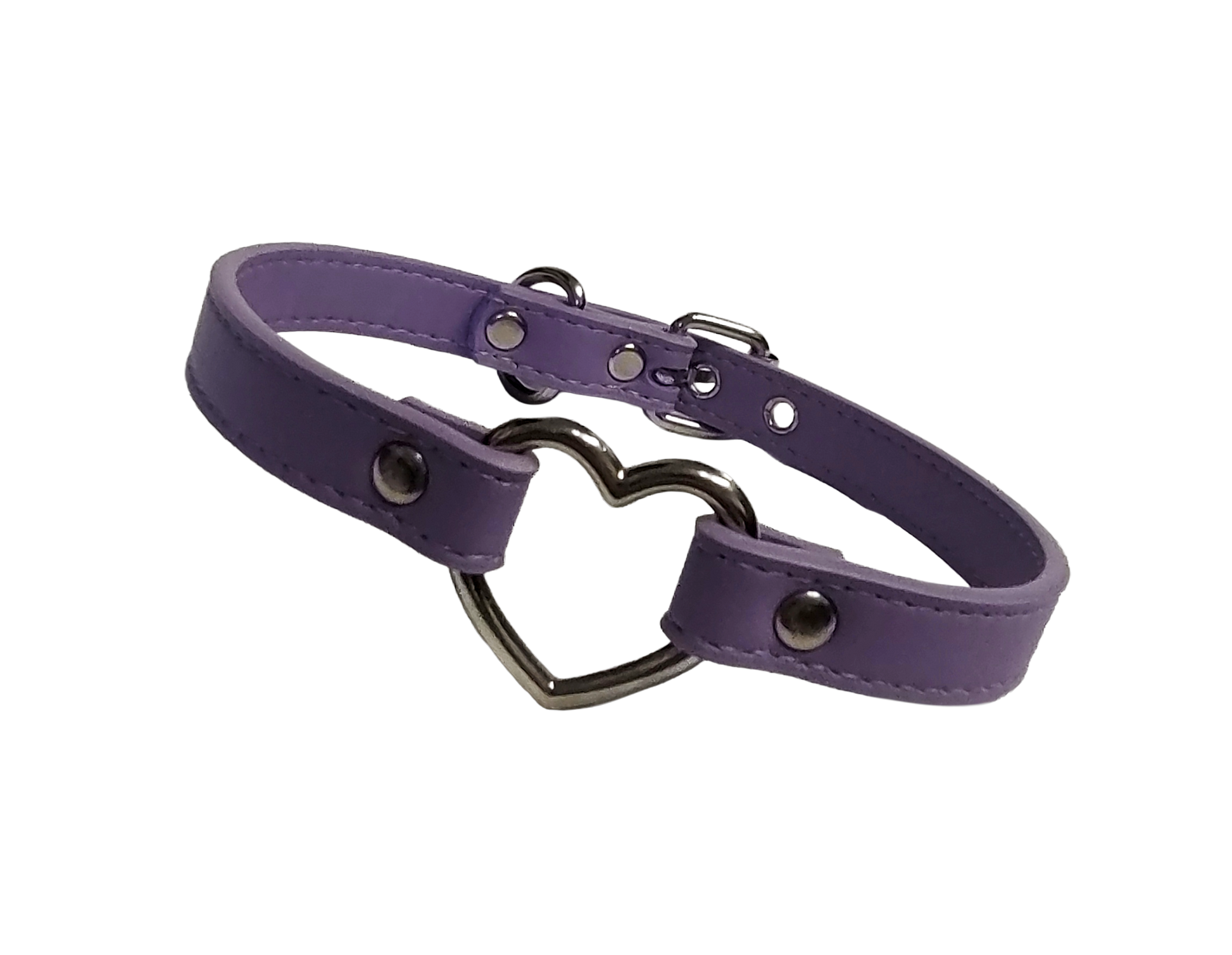 Pastel purple faux leather heart ring collar front view