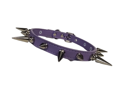 Pastel purple faux leather spiked collar with alternating spikes front view