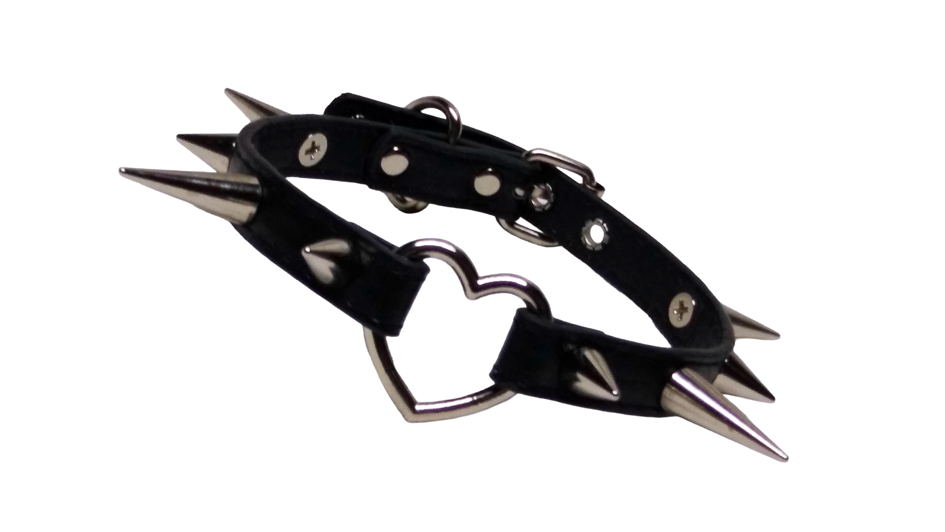 Black faux leather collar with heart ring and alternating cone spikes front view
