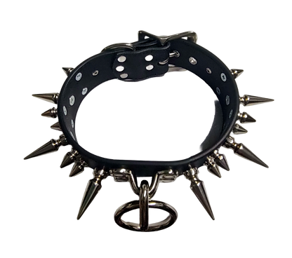 Black faux leather 3 row spiked collar with halter ring and coachman loops top view