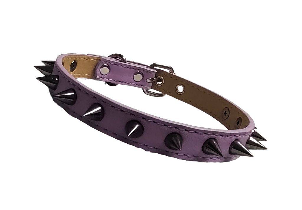 Pastel purple faux leather gunmetal spike collar front view