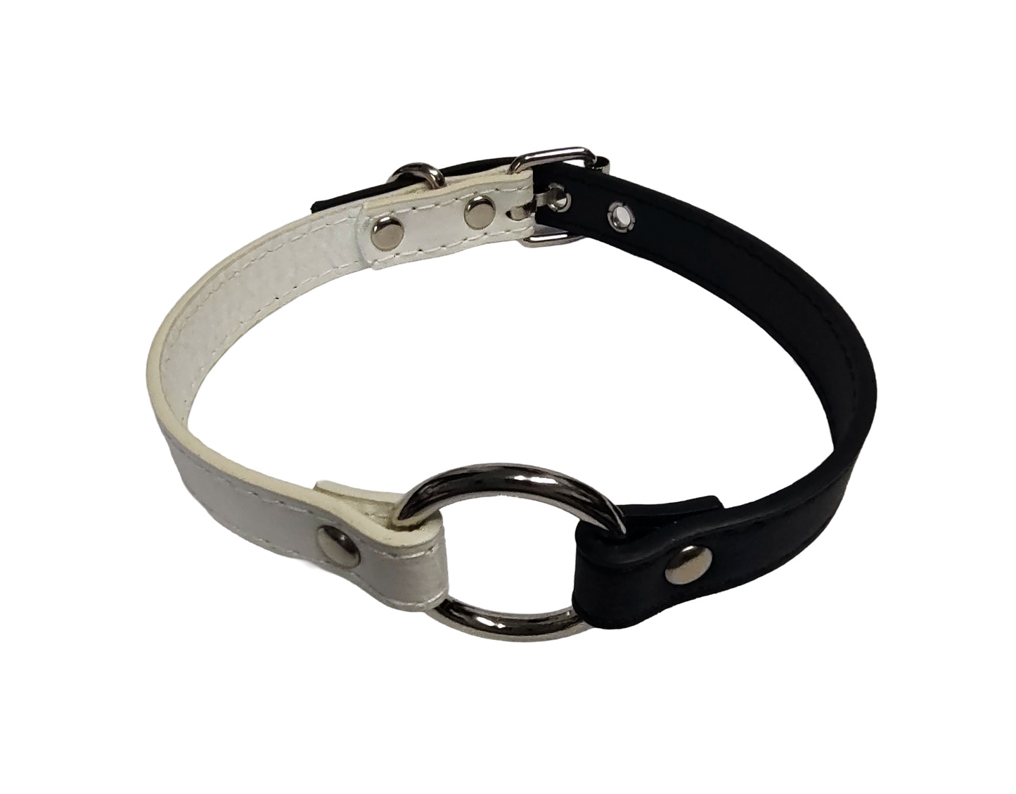 Black and white faux leather o ring collar top view