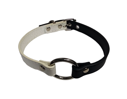 Black and white faux leather o ring collar top view