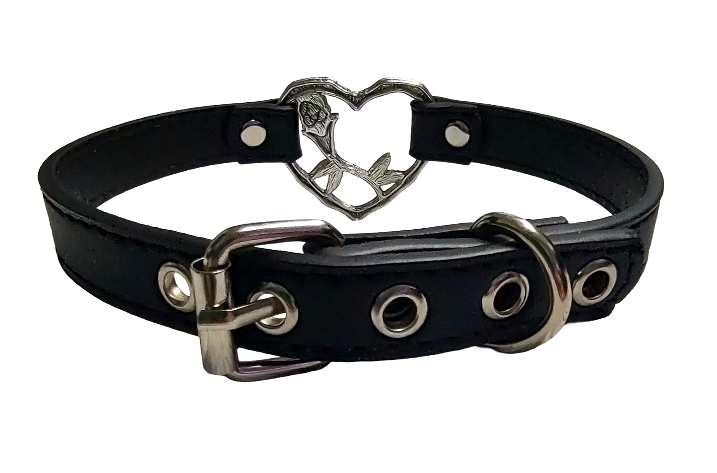 Black faux leather heart ring with rose detail collar back view