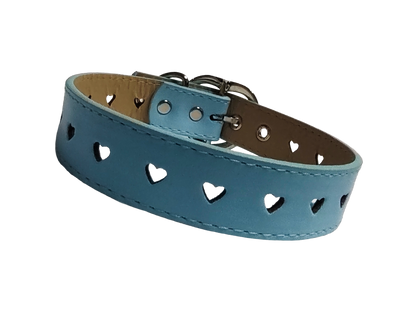 Light blue faux leather heart cut out collar with heart buckle front view